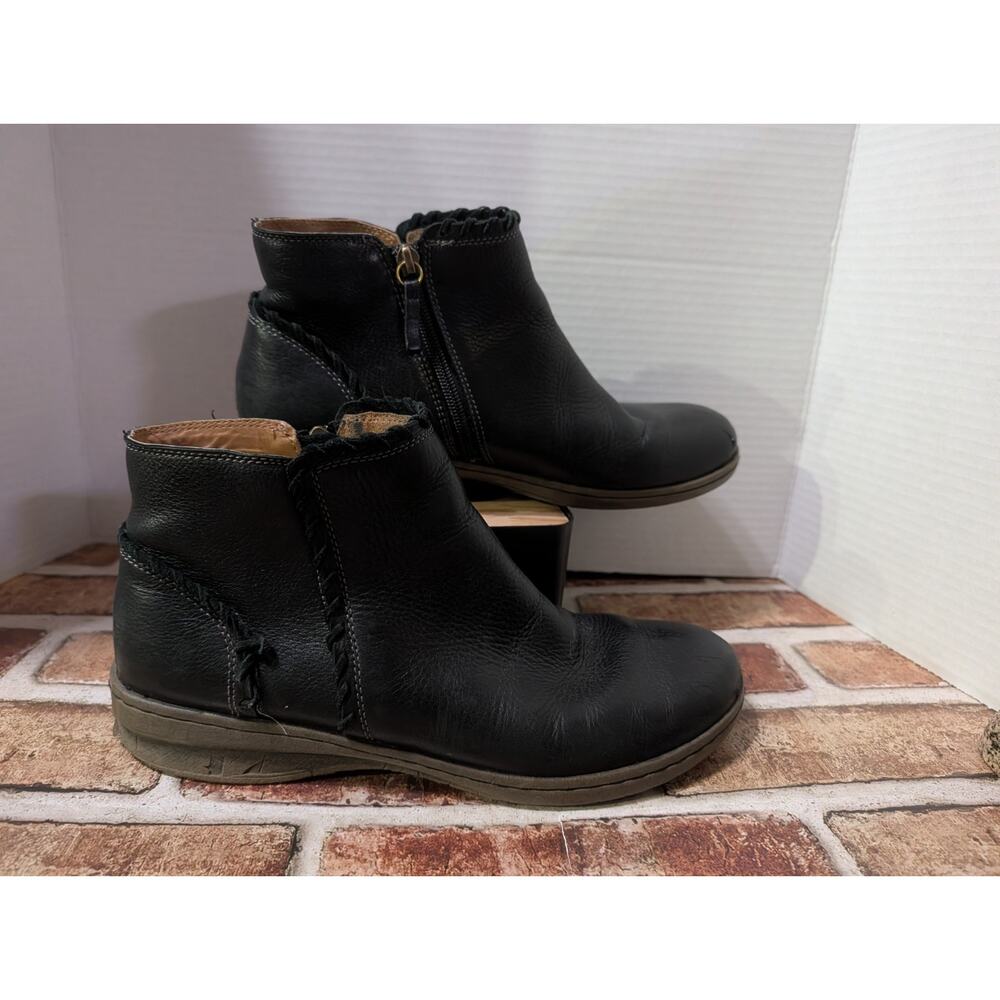 Comfortiva Fallston Womens Sz 10 Black Leather Weatherproof Ankle Boots Booties - Picture 7 of 8